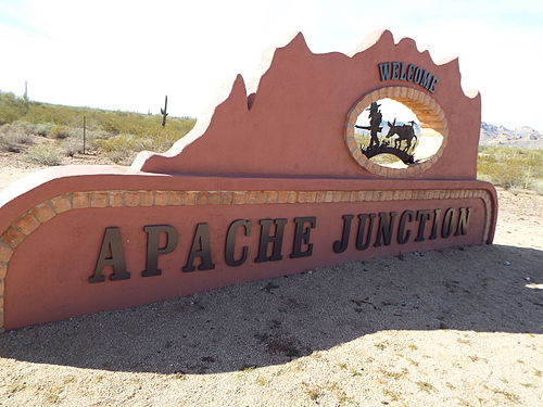 apache junction arizona0